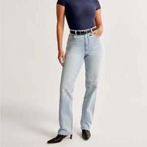 Ultra High Rise 90s straight curve love jeans